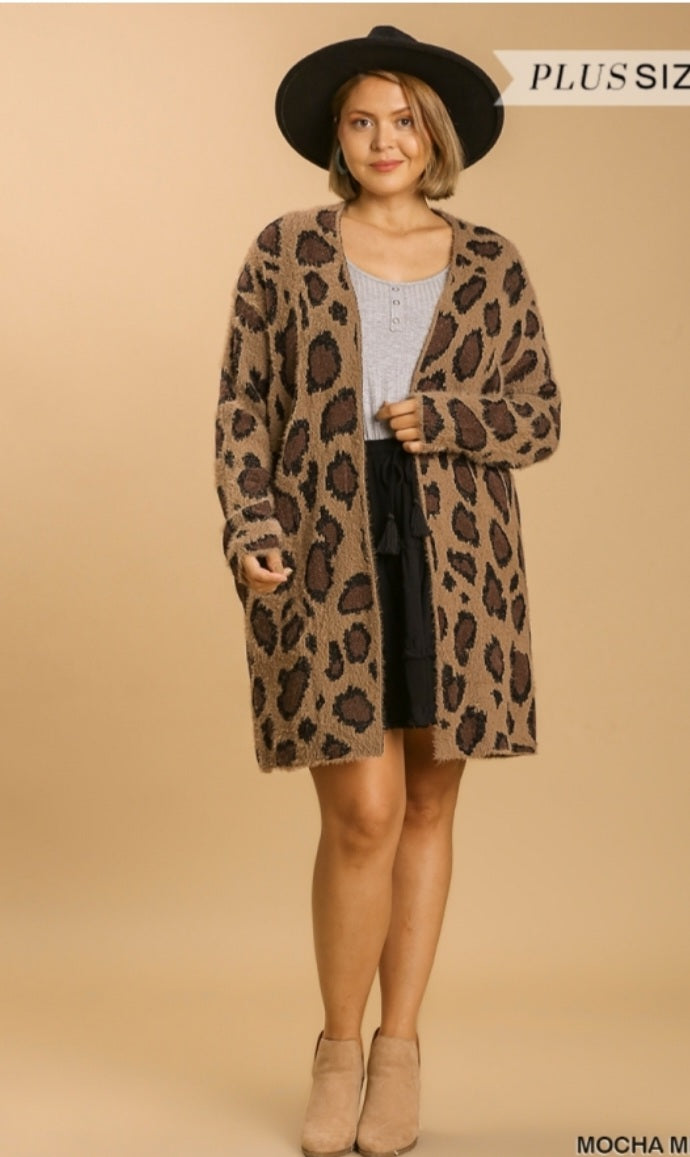 Leopard Cardi